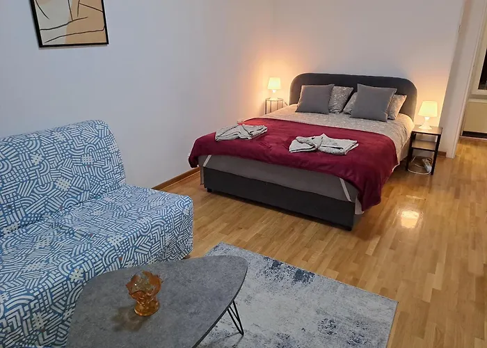 Bruno Place * 베오그라드